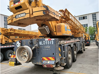Autodizalica XCMG Official Second Hand Hydraulic Truck Crane XCT80L6 6-Section Arm Mobile Truck Crane For Sale: slika 2 Autodizalica XCMG Official Second Hand Hydraulic Truck Crane XCT80L6 6-Section Arm Mobile Truck Crane For Sale: slika 2