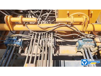 Kran guseničar XCMG XGC650 650ton used hydraulic crawler crane for sale: slika 2