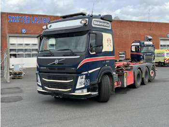 Kamion sa hidrauličnom kukom VOLVO FM 500