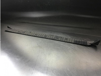 Kabina i enterijer LIEBHERR