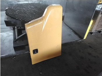 Vrata i delovi LIEBHERR