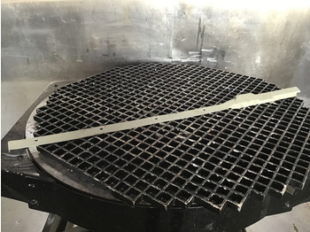 Rezervni deo LIEBHERR