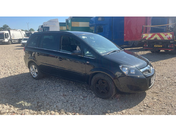 Automobil VAUXHALL