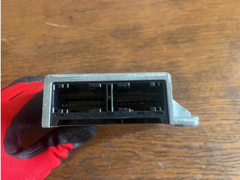 Upravljačka jedinica Mercedes Actros MP4 Elektronik ZGS Steuergerät A0004461242: slika 4