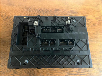 Rezervni deo Mercedes Actros MP4 SAM Cabin Sicherungskasten A0014461658: slika 4