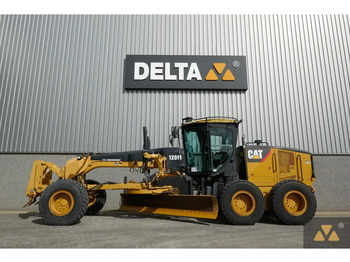 Grejder CATERPILLAR 120