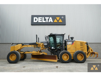 Grejder CATERPILLAR 140M