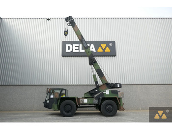 Autokran za teške terene TEREX