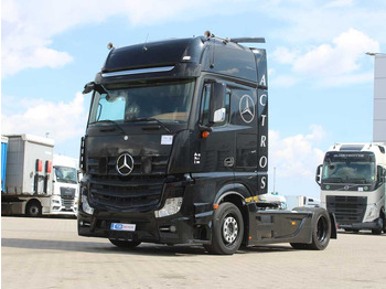 Tegljač MERCEDES-BENZ Actros 1845