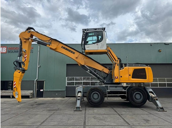 Bager za obradu otpada/ Industrije LIEBHERR