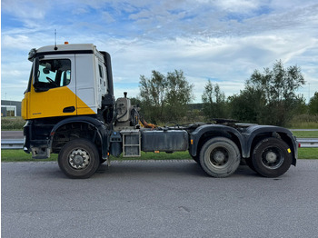 Tegljač MERCEDESBENZ AROCS 3345: slika 2