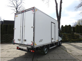 Novu Dostavno vozilo hladnjača IVECO DAILY 35S16 NEW REGRIGERATOR BOX -10*C 8 PALLETS HEATING FUNCTION POWER SUPPLY 230V CRUISE CONTROL AIR CONDITIONING 160HP: slika 3