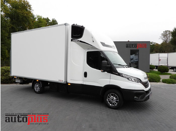 Dostavno vozilo sa zatvorenim sandukom IVECO Daily 35s18