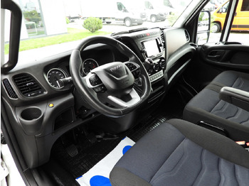 Lizing IVECO DAILY 35S18 TARPAULIN 10 PALLETS WEBASTO CRUISE CONTROL NAVIGATION LED LIGHTS AIR CONDITIONING  180HP IVECO DAILY 35S18 TARPAULIN 10 PALLETS WEBASTO CRUISE CONTROL NAVIGATION LED LIGHTS AIR CONDITIONING  180HP: slika 2