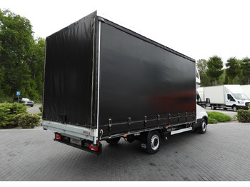 Lizing IVECO DAILY 35S18 TARPAULIN 10 PALLETS WEBASTO CRUISE CONTROL NAVIGATION LED LIGHTS AIR CONDITIONING  180HP IVECO DAILY 35S18 TARPAULIN 10 PALLETS WEBASTO CRUISE CONTROL NAVIGATION LED LIGHTS AIR CONDITIONING  180HP: slika 3