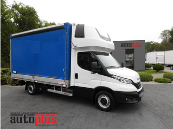 Dostavno vozilo sa ceradom IVECO Daily 35s18