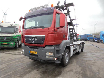 Kamion sa kablovskim sistemom MAN TGS 26.480