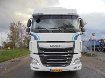 Tegljač DAF XF 440 SPACE CAB: slika 2 Tegljač DAF XF 440 SPACE CAB: slika 2