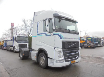 Lizing Volvo FH 420 NL TRUCK APK 09-26 Volvo FH 420 NL TRUCK APK 09-26: slika 3 Lizing Volvo FH 420 NL TRUCK APK 09-26 Volvo FH 420 NL TRUCK APK 09-26: slika 3