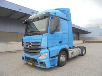 Tegljač MERCEDES-BENZ Actros 1840