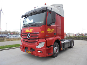 Tegljač MERCEDES-BENZ Actros 1943