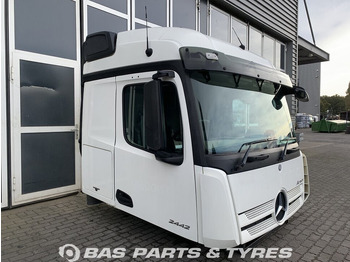 Kabina i enterijer za Kamion Mercedes-Benz Actros MP4 Mercedes StreamSpace L-cab L2H2 A 000 600 01 01: slika 2 Kabina i enterijer za Kamion Mercedes-Benz Actros MP4 Mercedes StreamSpace L-cab L2H2 A 000 600 01 01: slika 2