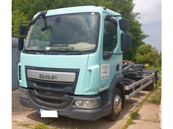 Kamion sa hidrauličnom kukom DAF LF 180