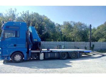 Kamion sa tovarnim sandukom MAN TGA