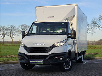 Dostavno vozilo sa zatvorenim sandukom IVECO Daily 35c16