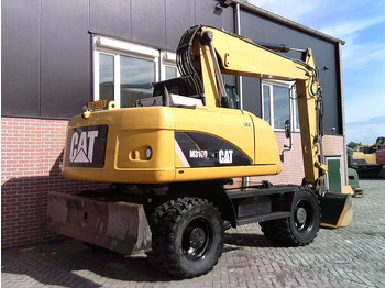 Bager točkaš Caterpillar M316D: slika 3
