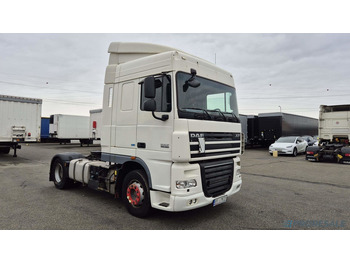 Tegljač DAF XF 105 460