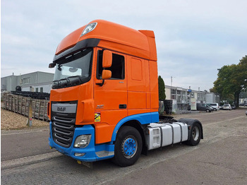 Tegljač DAF XF 460