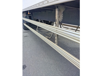 Poluprikolica sa zatvorenim sandukom Fruehauf: slika 4 Poluprikolica sa zatvorenim sandukom Fruehauf: slika 4