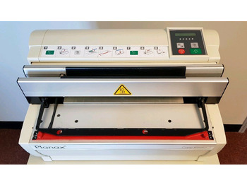 Mašina za uvezivanje knjiga