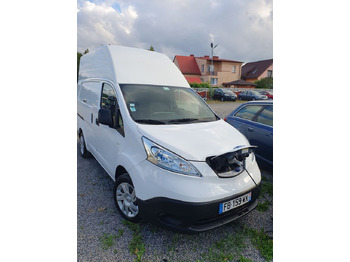 Mali kombi NISSAN e-NV200