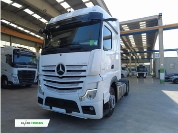 Tegljač MERCEDES-BENZ Actros 1845