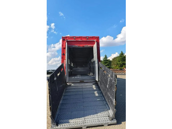 Poluprikolica za prevoz stoke Pezzaioli 2017 / 3 POZIOMY / TRANSPORT ZWIERZĄT / HYDRAULIKA / STEROWANIE PILOTEM/ PODNOSZONY DACH /: slika 3