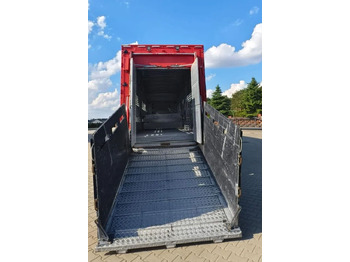 Poluprikolica za prevoz stoke Pezzaioli 2017 / 3 POZIOMY / TRANSPORT ZWIERZĄT / HYDRAULIKA / STEROWANIE PILOTEM/ PODNOSZONY DACH /: slika 4