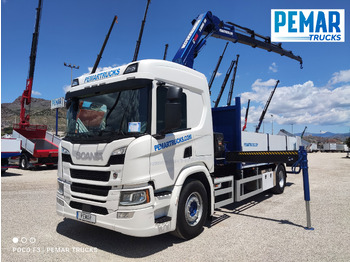 Kamion sa dizalicom SCANIA P