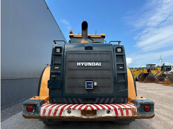 Utovarivač točkaš Hyundai HL 970: slika 4