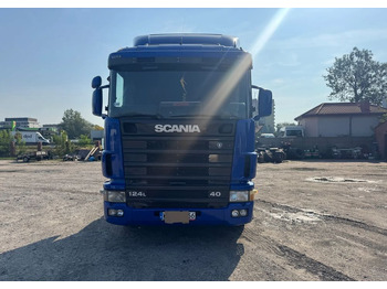 Tegljač SCANIA 124