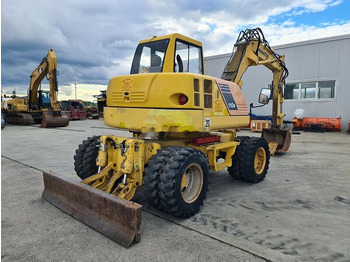 Bager točkaš Komatsu PW110: slika 4