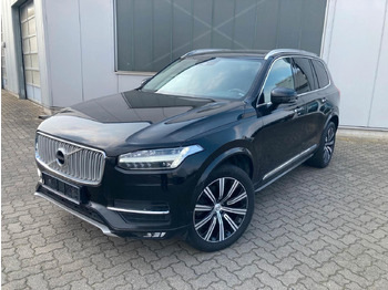 SUV VOLVO