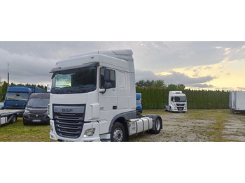 Tegljač DAF XF 460