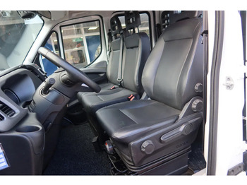 Dostavno vozilo, Dostavno vozilo sa duplom kabinom Iveco Daily 35C16 HI Matic Dubbele cabine open 7 persoons uitvoering. Dubbel lucht achter as. 3.0 L motor: slika 4