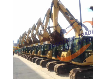 Bager guseničar CATERPILLAR 306E2