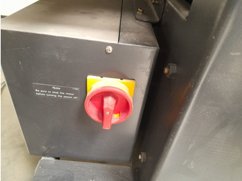 Lizing Horizon AFC-504 AKT | folder | 4 | 2001 Horizon AFC-504 AKT | folder | 4 | 2001: slika 3 Lizing Horizon AFC-504 AKT | folder | 4 | 2001 Horizon AFC-504 AKT | folder | 4 | 2001: slika 3