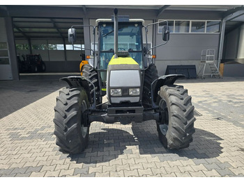 Traktor Valtra 800: slika 3