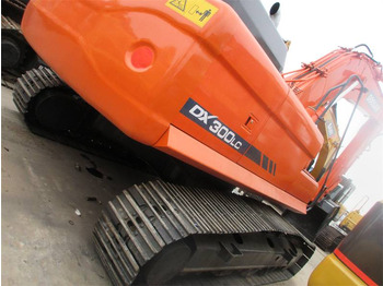 Bager guseničar DOOSAN DX300LC