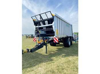 Rasipač prirodnog đubirva